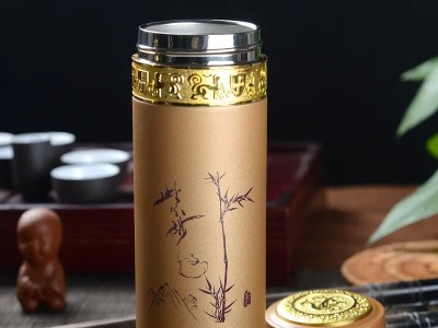 PP水杯杯蓋粘接不銹鋼，用聚力牌無氣味環(huán)保膠水粘接案例！