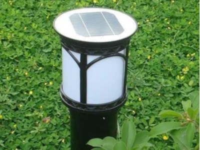 太陽能草坪燈粘接案例，聚力電子電器密封膠為您排憂解難