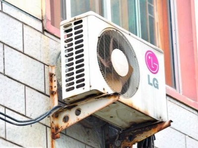 室外空調(diào)要提升使用壽命，用聚力牌絕緣防水膠完美解決